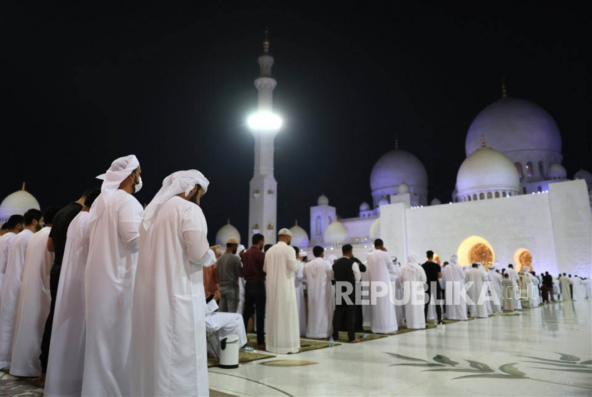 850 Ribu Jamaah Penuhi Masjid Agung Sheikh Zayed Uea Selama Ramadhan