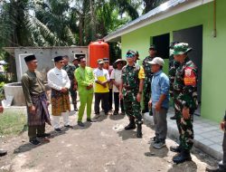 Tim Wasev Tinjau Kegiatan Non-Fisik dan Rehabilitasi Rumah Program TMMD ke-125 Kodim 0321/Rohil, Brigjen TNI Joni Pardede Apresiasi Perkembangan Rohil