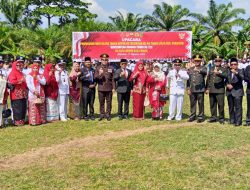 Satgas TMMD ke-125 Kodim 0321/Rohil Bersama Masyarakat Semarakkan Upacara HUT RI ke-80 di Rokan Baru